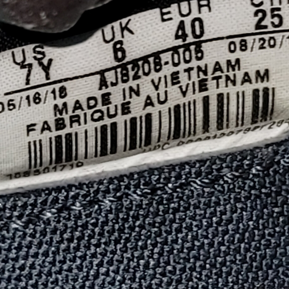 Nike Air Force 270 Cool Grey Hyper Jade - Picture 13 of 14